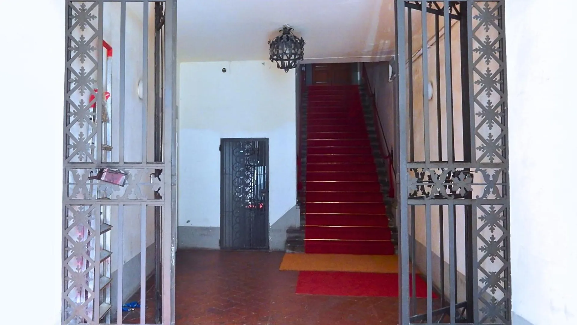 Very Special+Views In Front Of Pitti Palace&Garden Florence 0*,  Italy