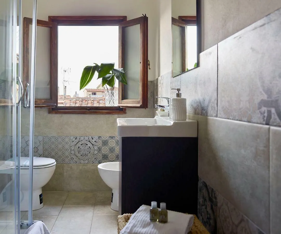Very Special+Views In Front Of Pitti Palace&Garden Florence Apartment